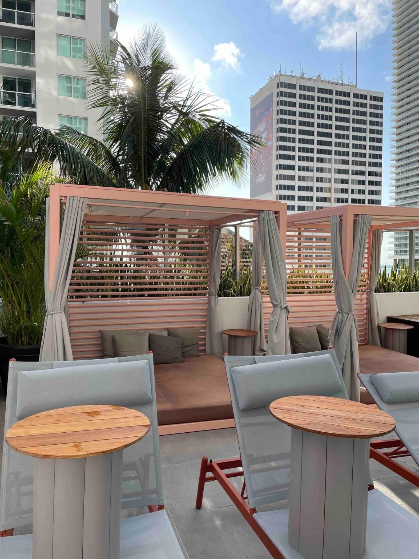 Boutique Condo In Dt Miami Perfect For Couples Fam Condo Екстер'єр фото